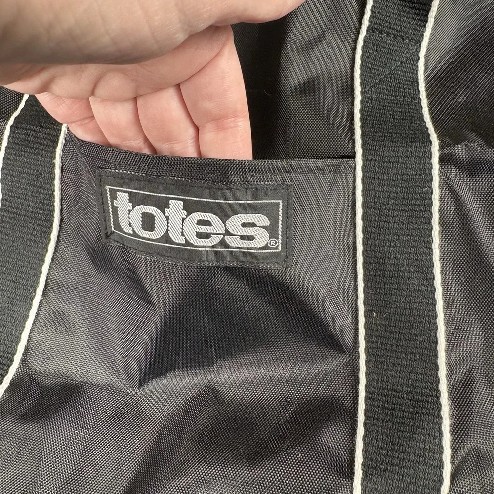Y2K TOTES Black Nylon Tote Bag Collapses Into Small Zip Pouch Casual Utility VTG